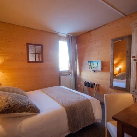 Hotel La Mandia 3*